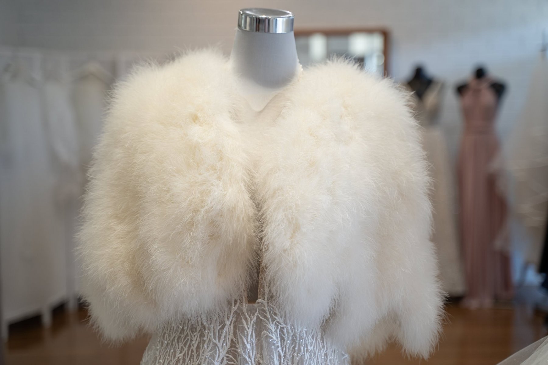 faux fur bridal shawl