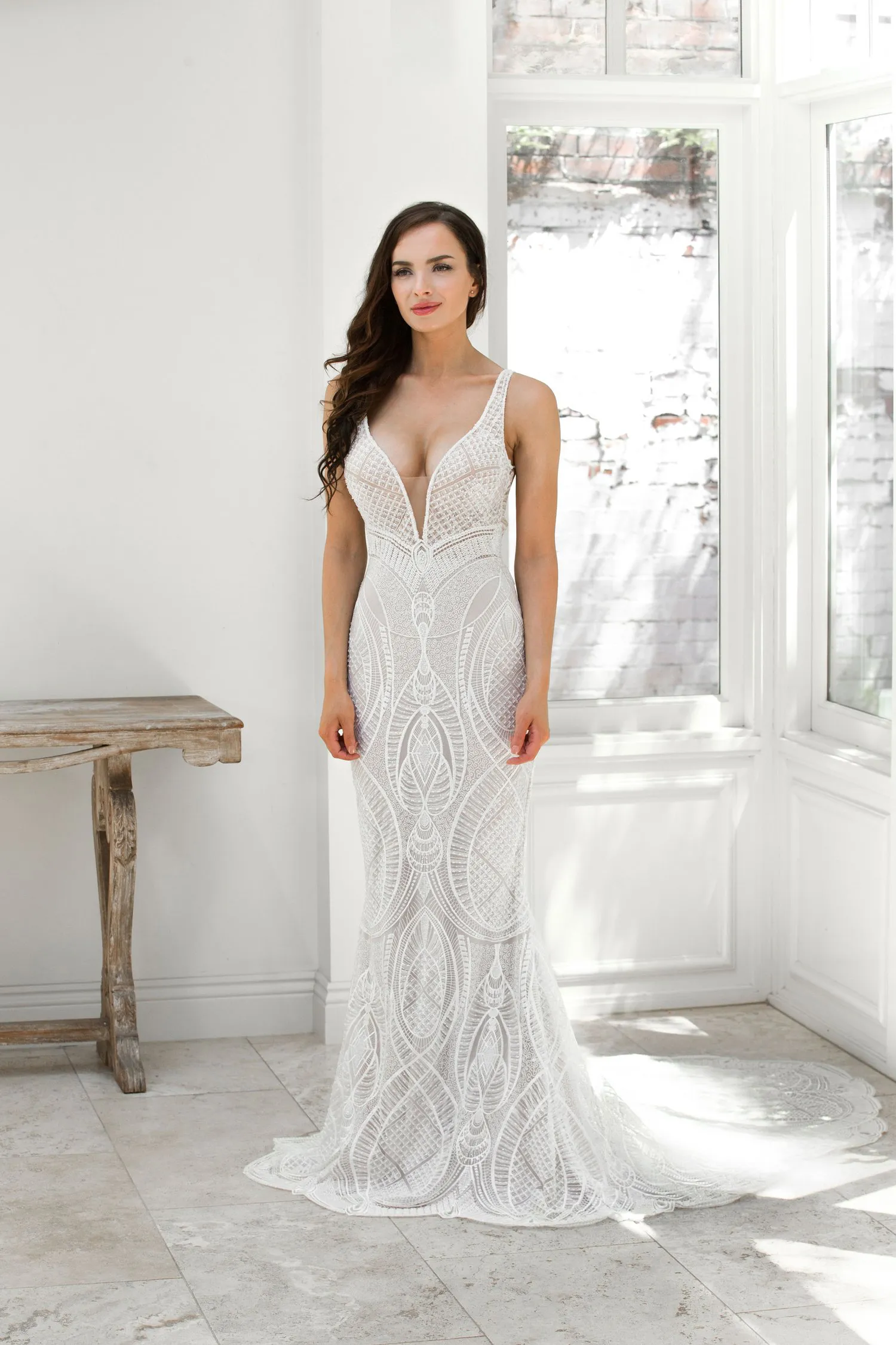 Aria Size 10 Wedding Dress - Pearl Bridal Aria Size 10 Wedding Dress - Pearl Bridal